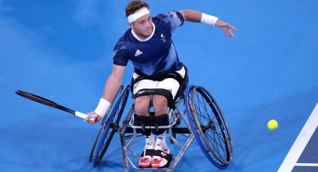 Hewett pasa a la final de Wimbledon en silla de ruedas