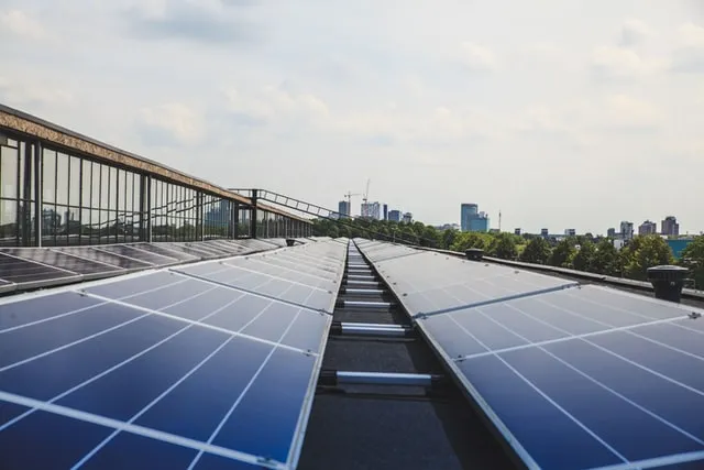 Proveedores de equipos solares