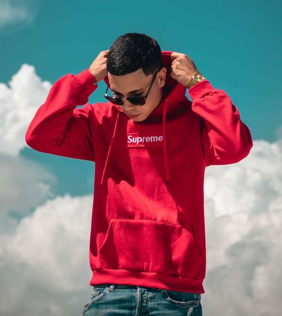 supreme en las marcas de ropa más populares entre los jovenes